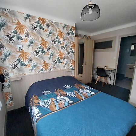 Hotel Les Deux Cols Сент-Мари-де-Кампан Экстерьер фото