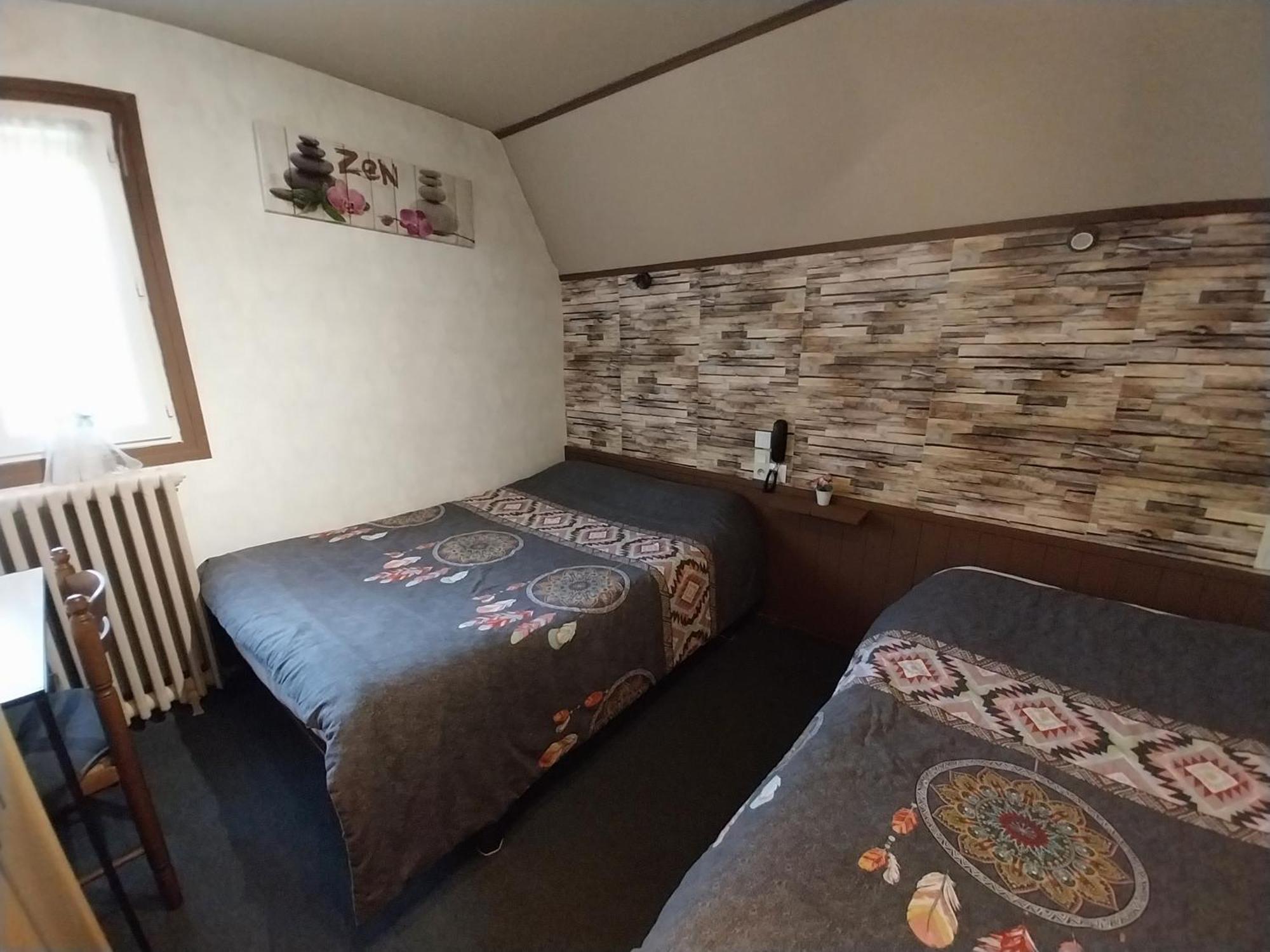 Hotel Les Deux Cols Сент-Мари-де-Кампан Экстерьер фото